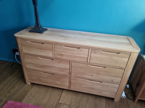Solid oak wide chest - oak,