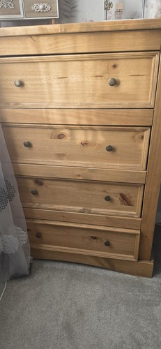 Solid wood chest drawers - solid,